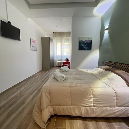 Guest House Design Navigli Milánó Kültér fotó